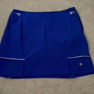 Ladies golf skort